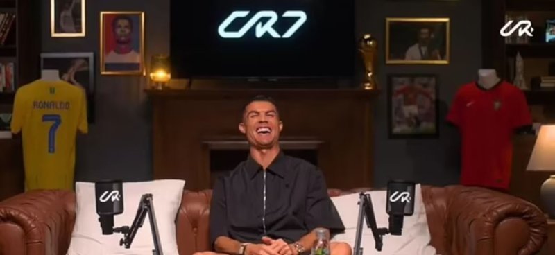 Cristiano Ronaldo yateje akajagari kuri YouTube mu gihe kitageze ku munsi, miliyoni 15 zimaze kwiyandikisha