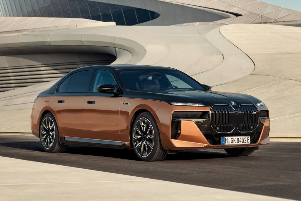 BMW 7 Series: A Blend of Power and Elegance